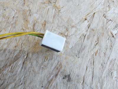 Mercedes White 8 Pole 2 Wire Connector A00154511735